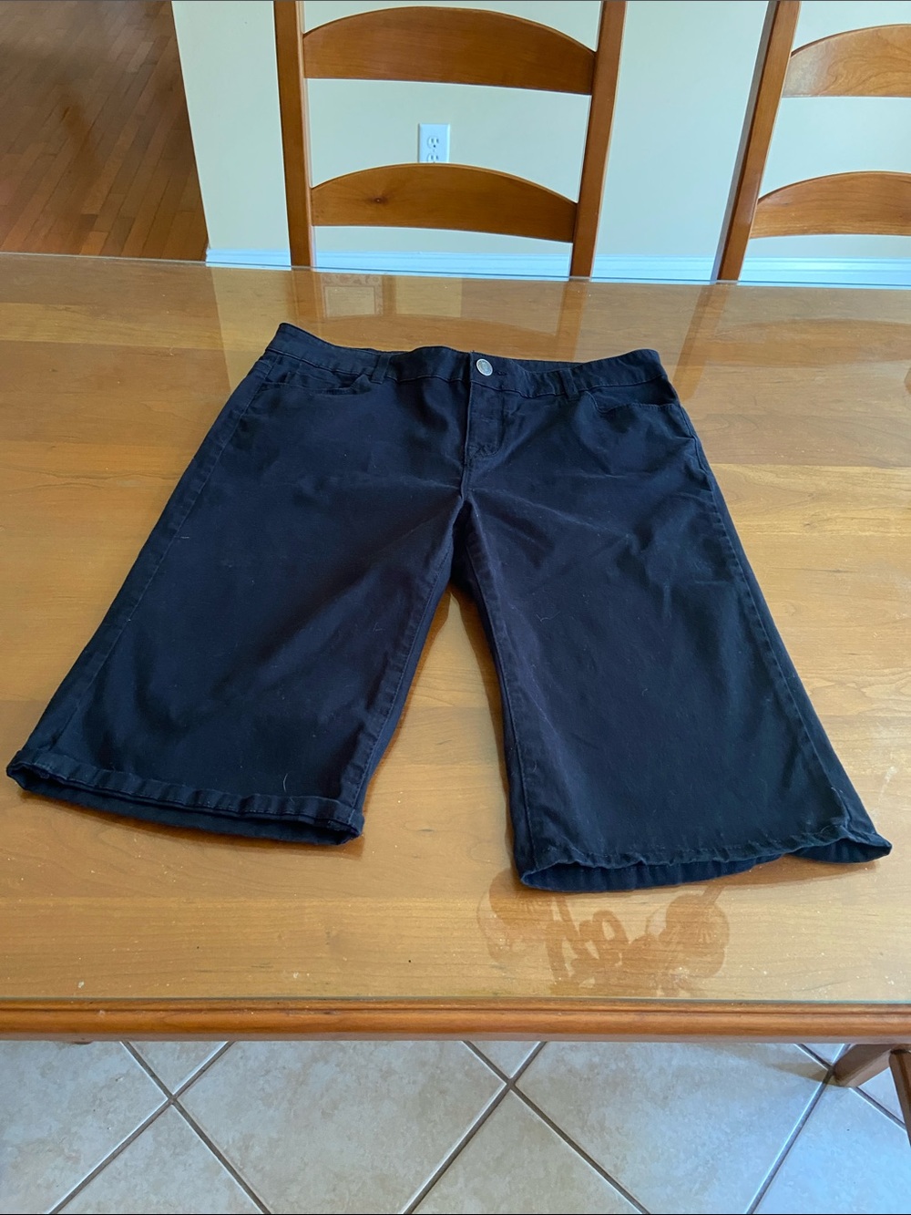 Buffalo David Bitton Women’s Black Knee-Length Shorts. Soft and Stretchy.